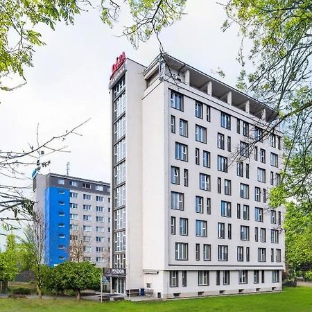 Penzion A Ubytovna Oaza Otrokovice Exterior foto
